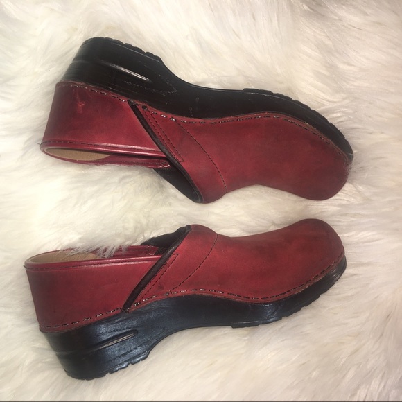 Dansko Shoes - Dansco ~ Clogs